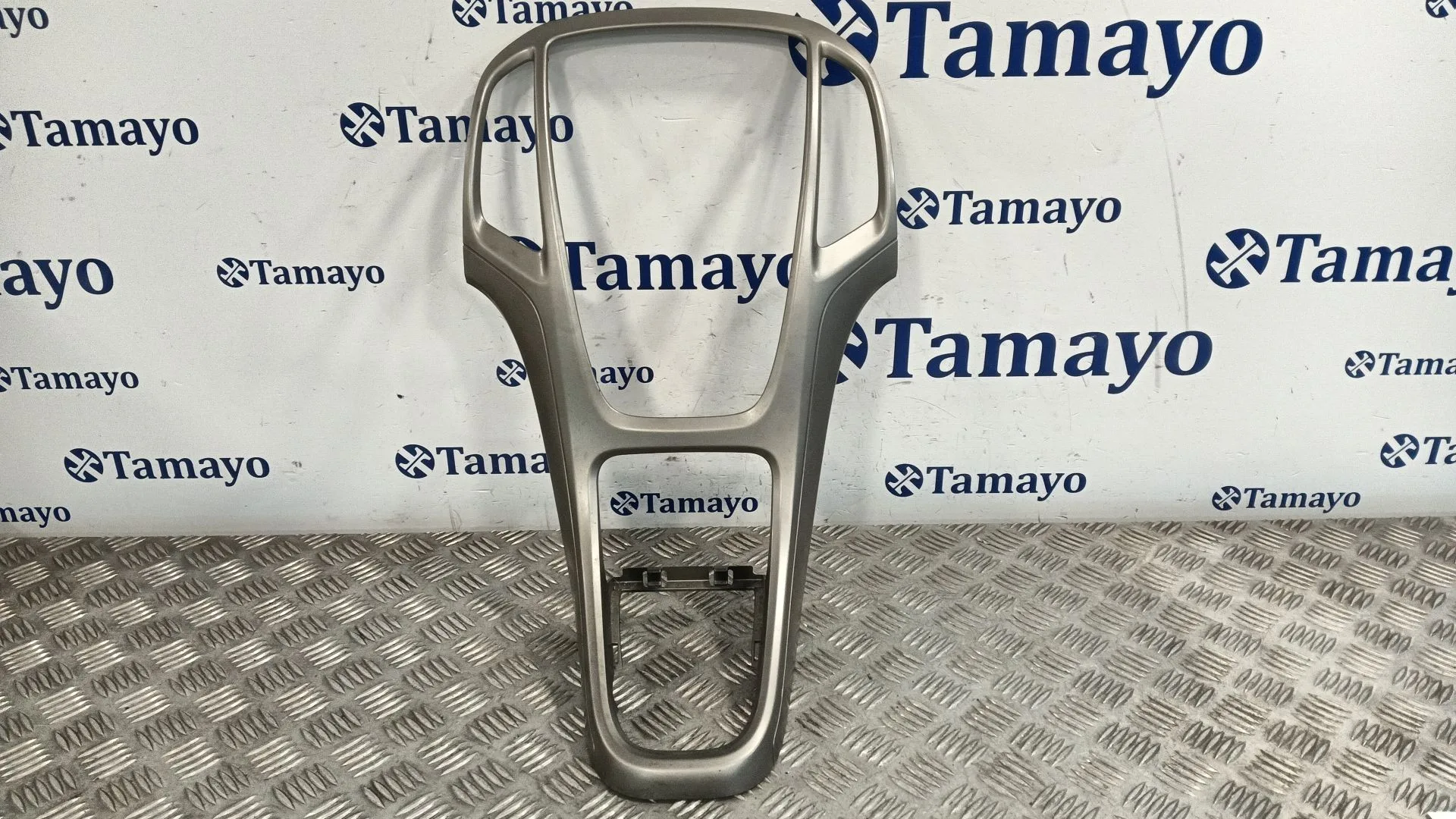 Moldura para Opel Astra J (P10)