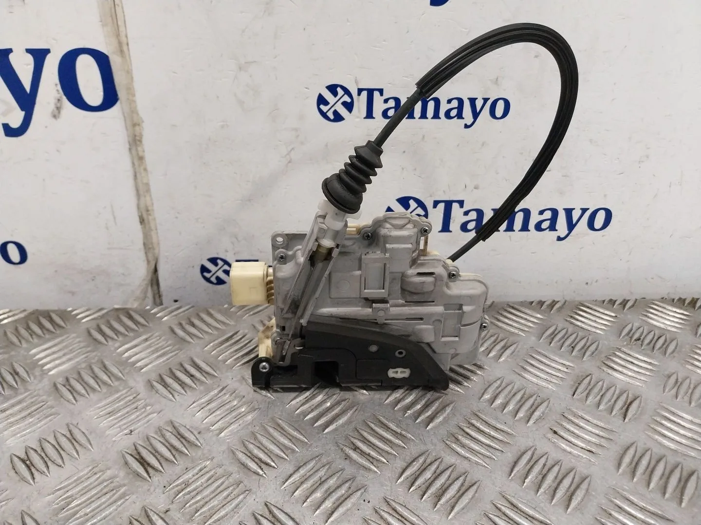 Cerradura Puerta Delantera Derecha para Volkswagen Passat Variant (3C5)