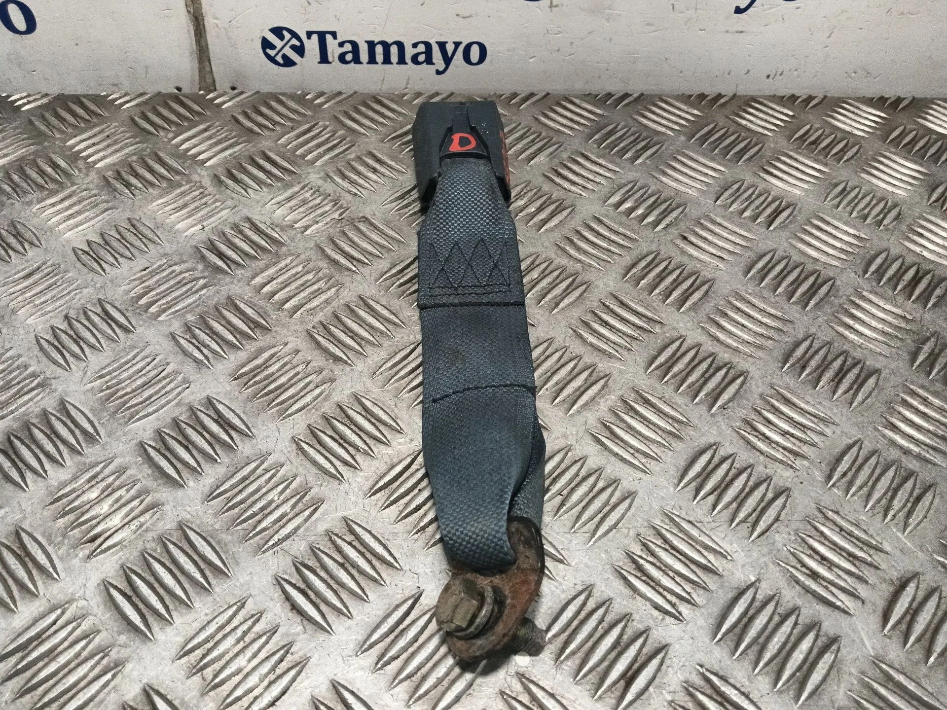 Anclaje Cinturon Trasero Derecho para Nissan Terrano (Wd21)