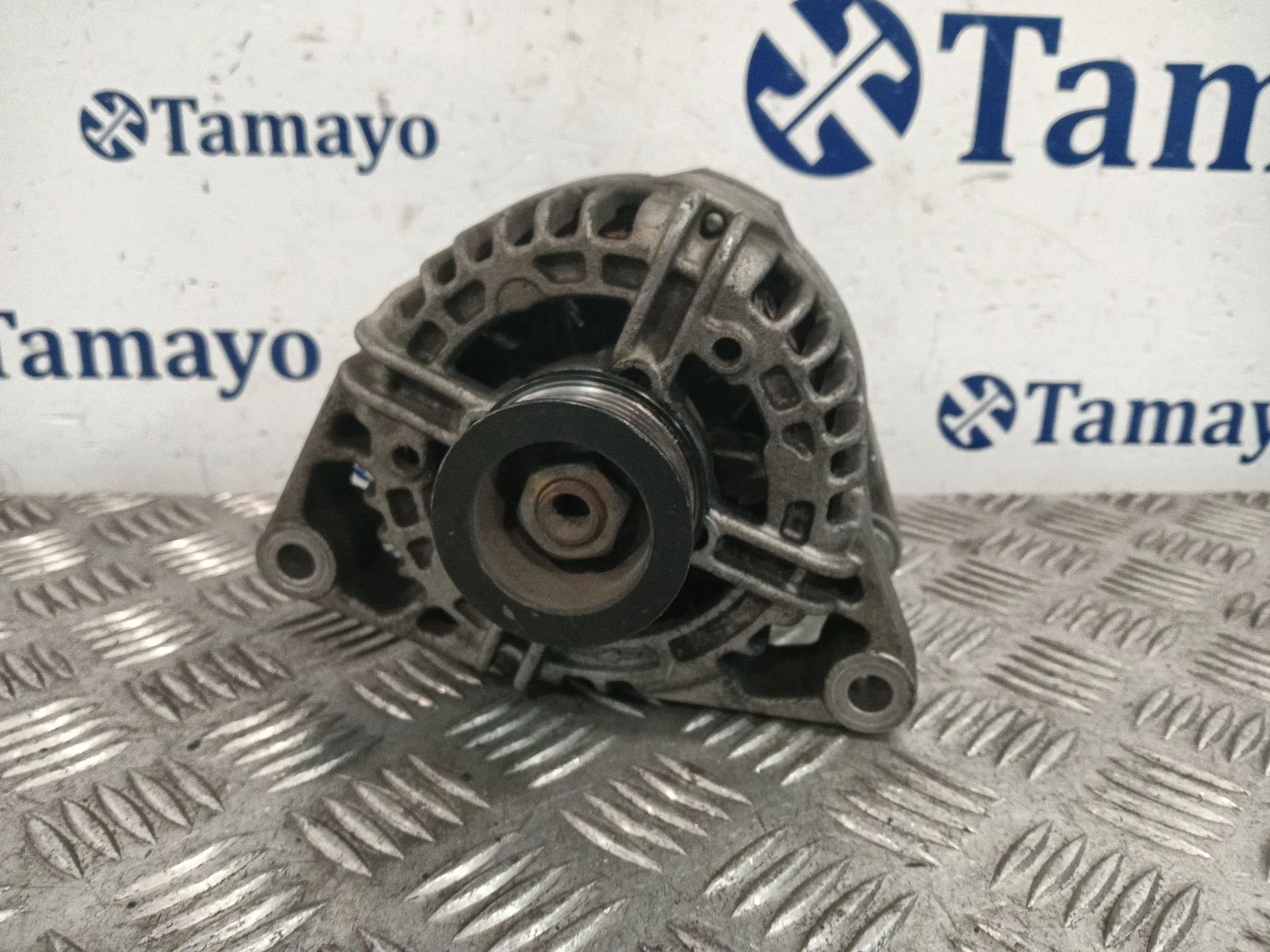 Alternador para Opel Corsa D