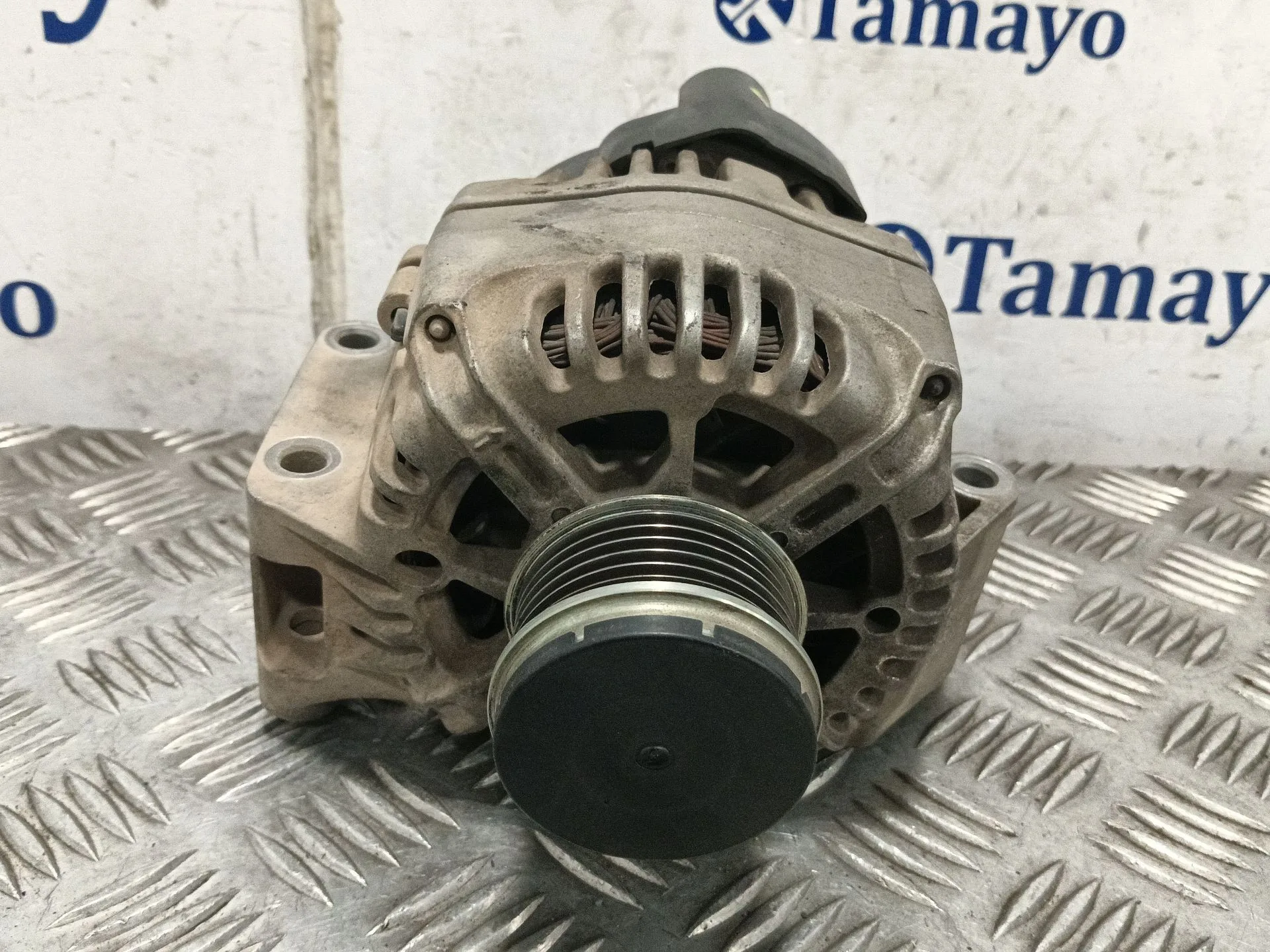 Alternador para Opel Combo Tour