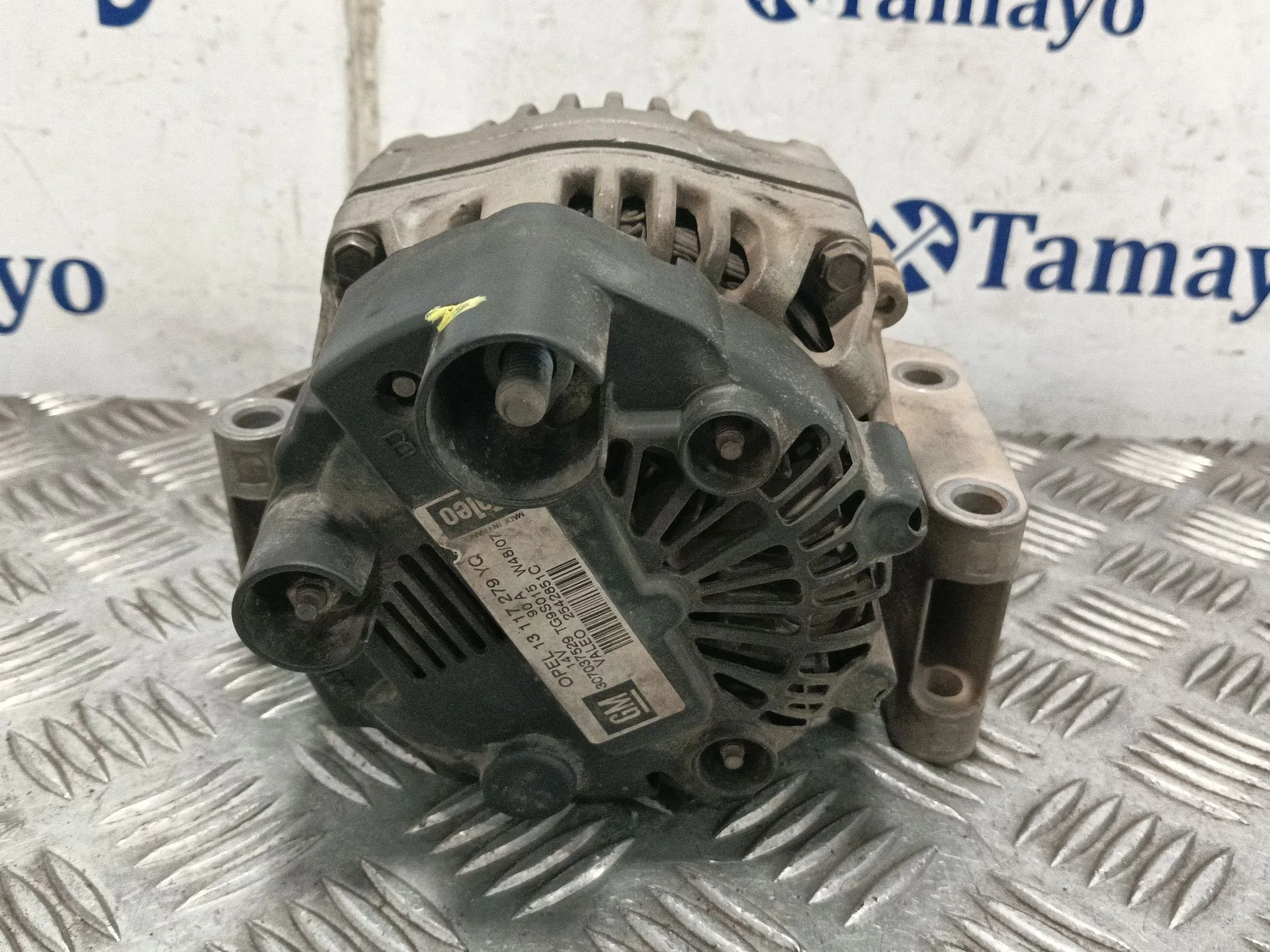 Alternador para Opel Combo Tour