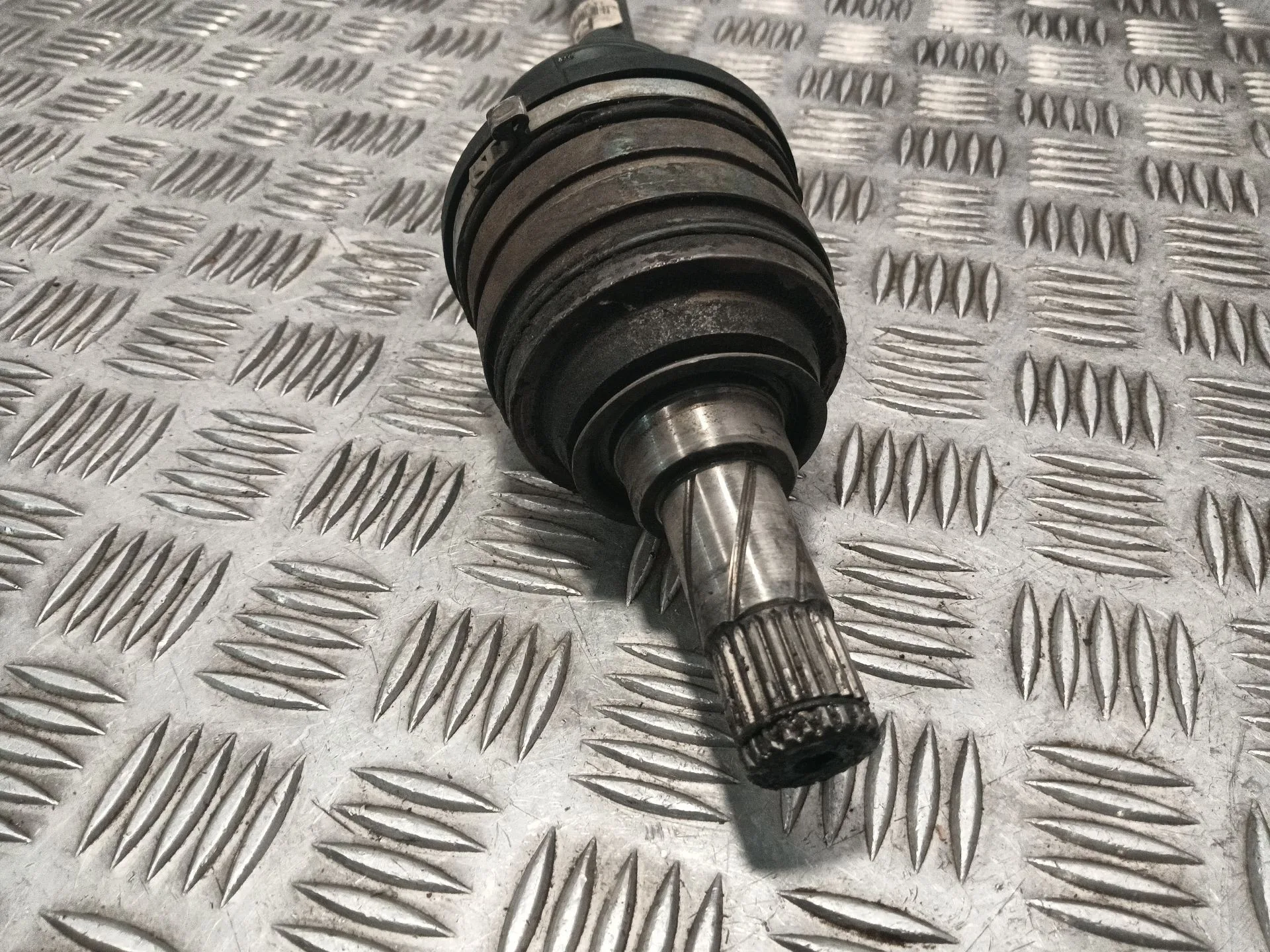 Transmision Delantera Derecha para Opel Corsa C (X01)