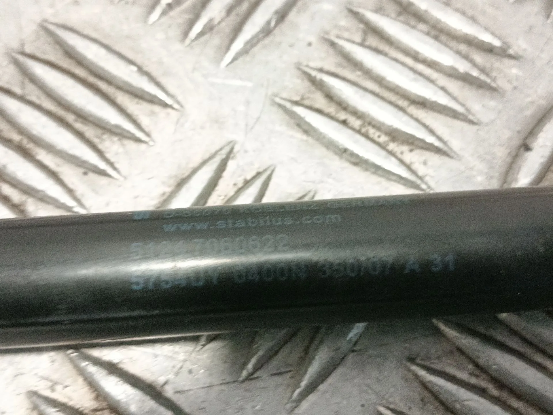 Amortiguadores Maletero / Porton para Bmw Serie 1 Berlina (E81/E87)