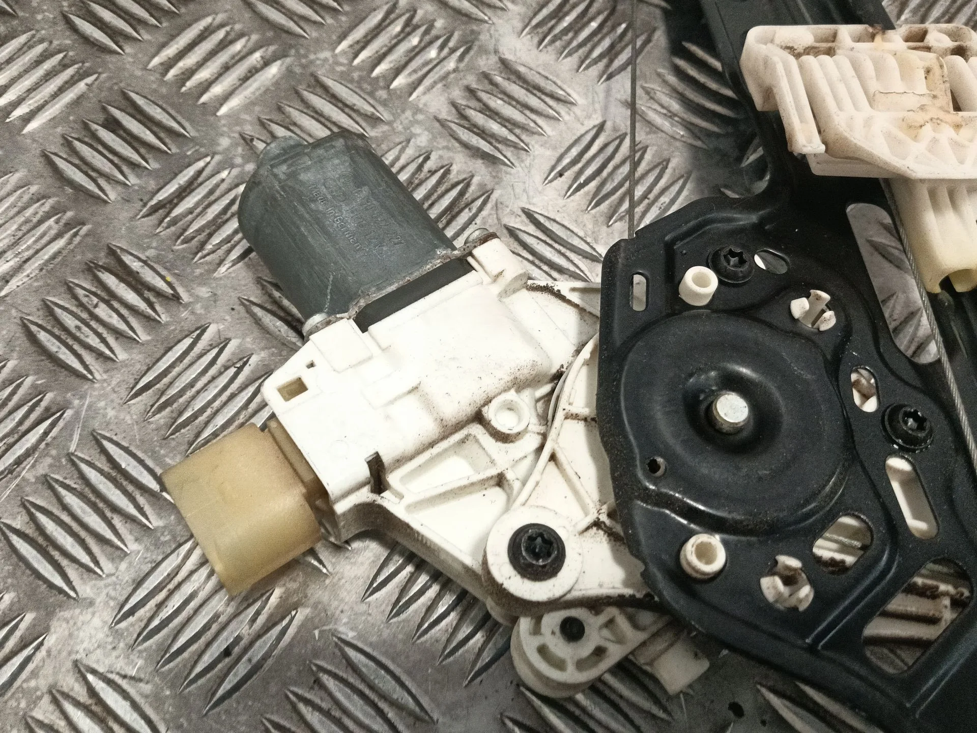 Elevalunas Delantero Derecho para Bmw Serie 1 Berlina (E81/E87)