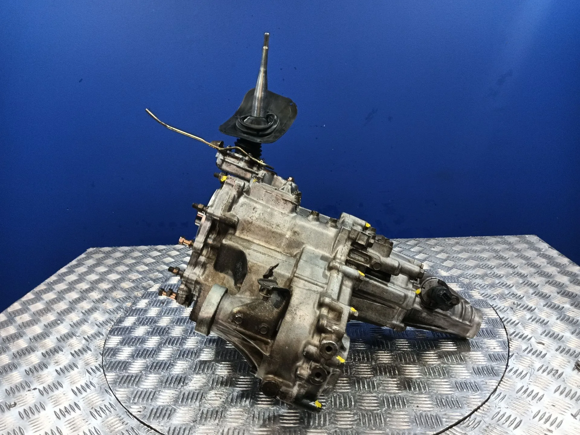 Caja Transfer para Mitsubishi Montero (V20/V40)