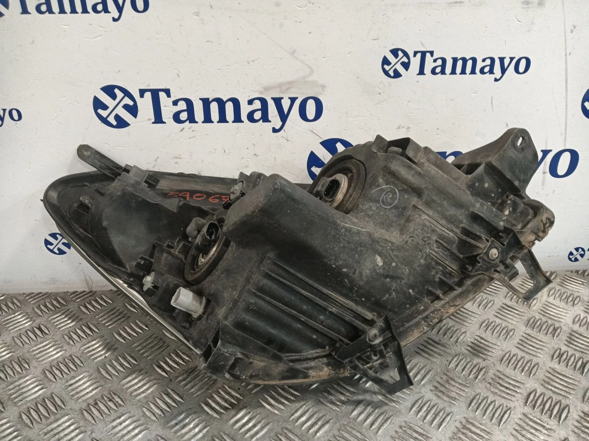 Faro Izquierdo para Toyota Corolla Verso (R1)