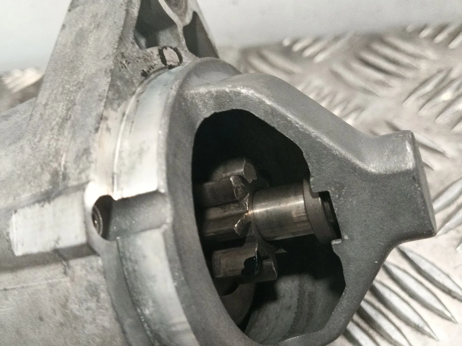 Motor Arranque para Nissan Almera Tino (V10M)
