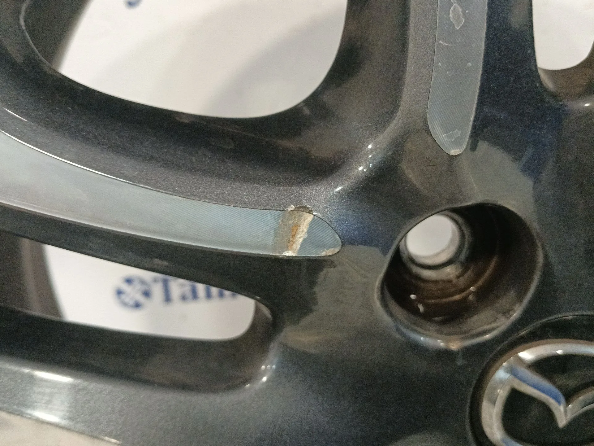 Llanta para Mazda 2 Lim. ()