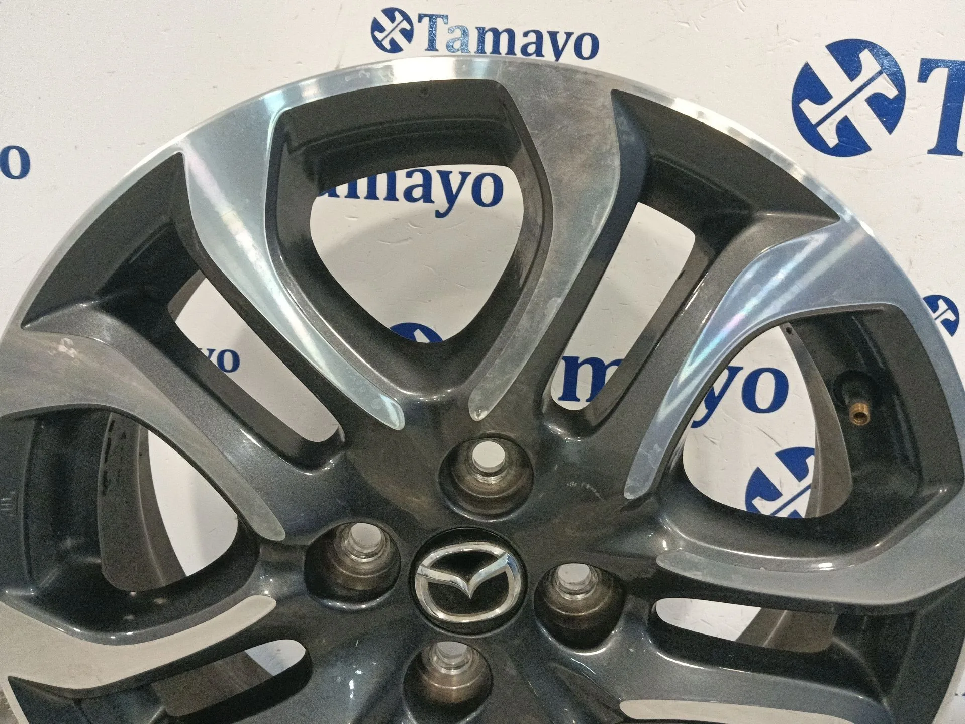 Llanta para Mazda 2 Lim. ()