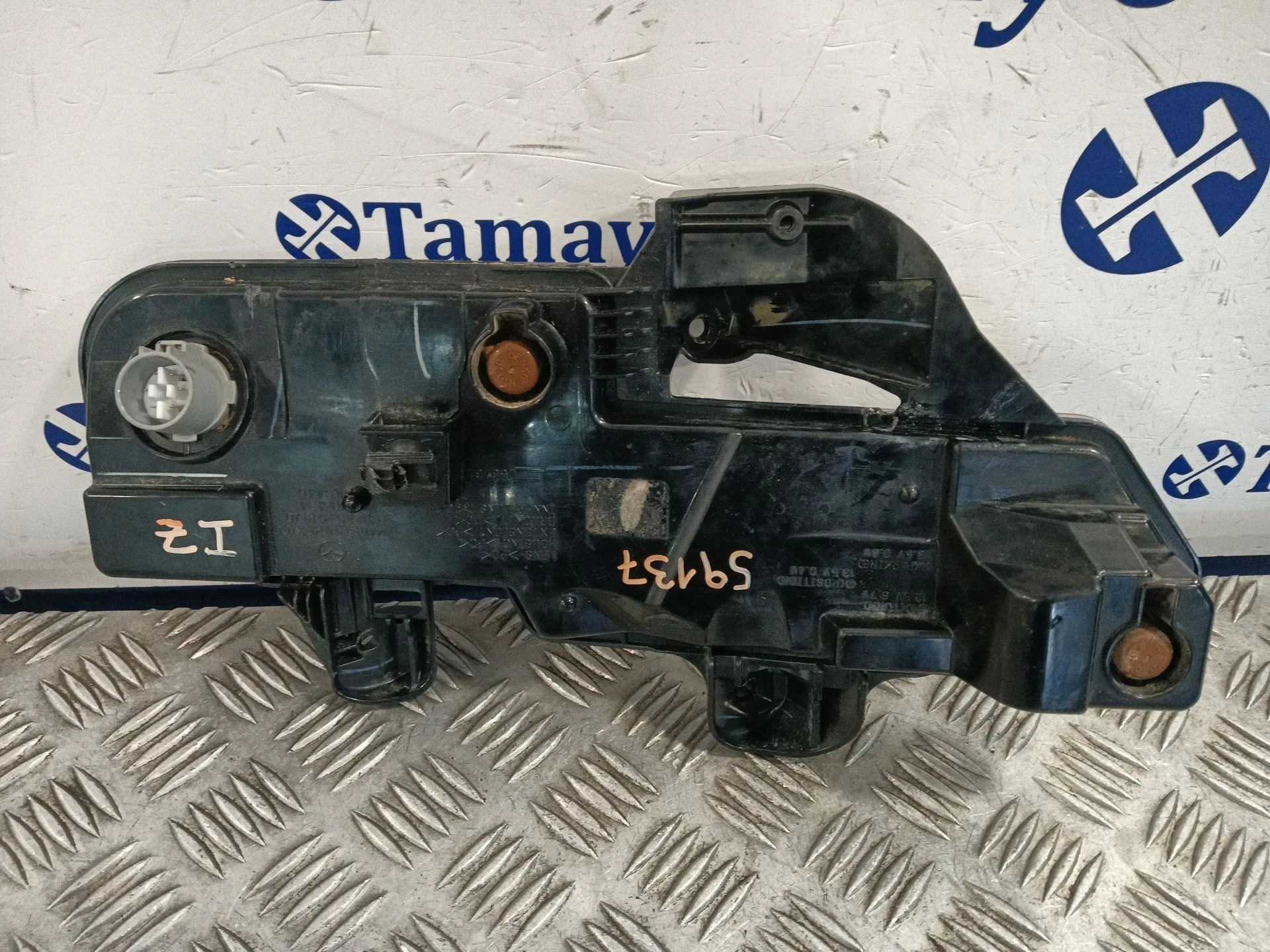 Faro Antiniebla Izquierdo para Mazda Cx-30 (Dm, Dt, Ed)