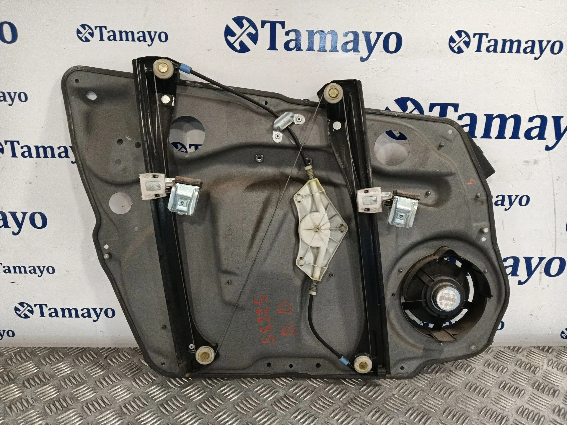 Elevalunas Delantero Derecho para Mercedes-Benz Clase A (W169)