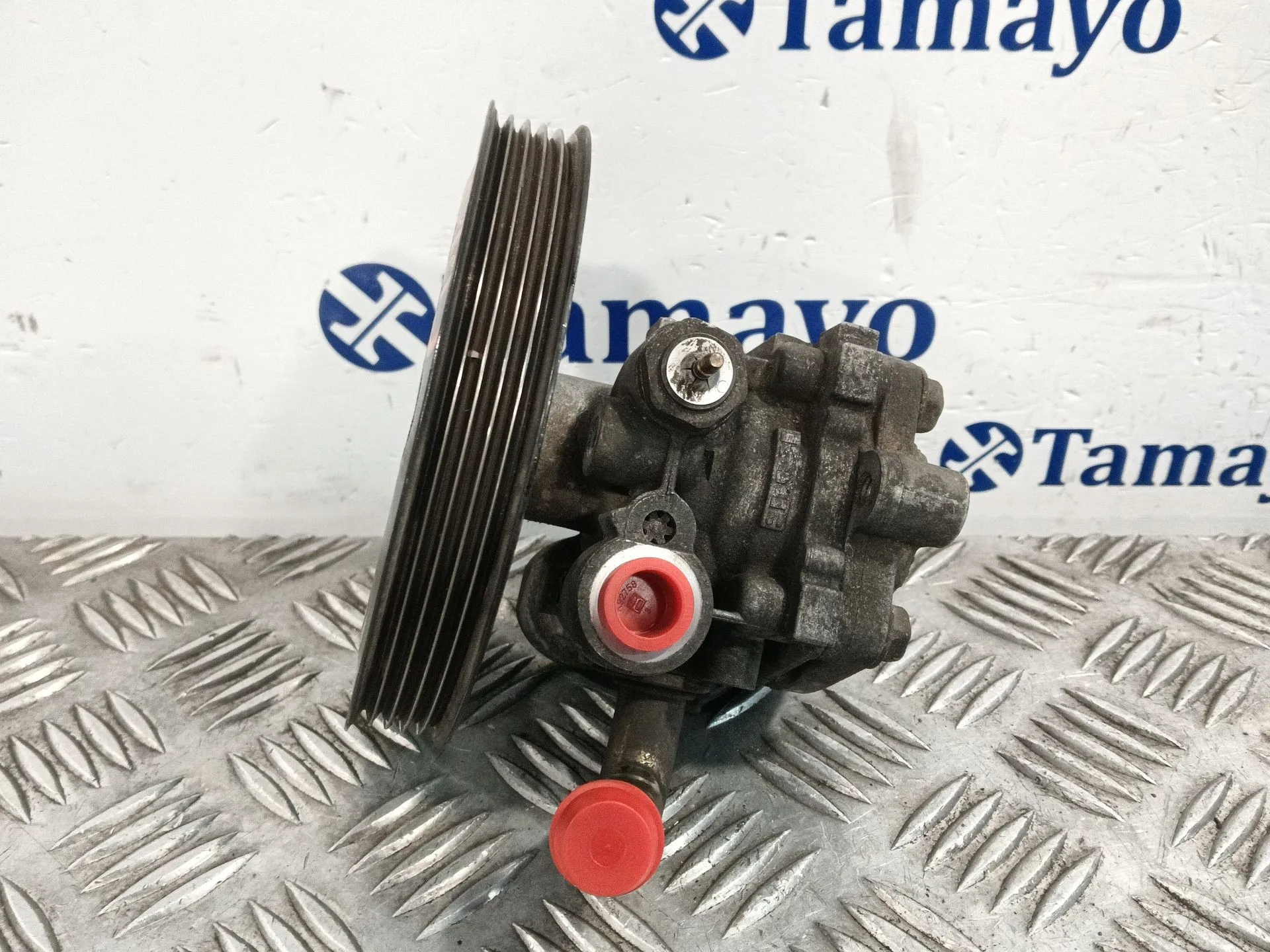 Bomba Direccion para Mitsubishi Space Wagon (N80/N90)