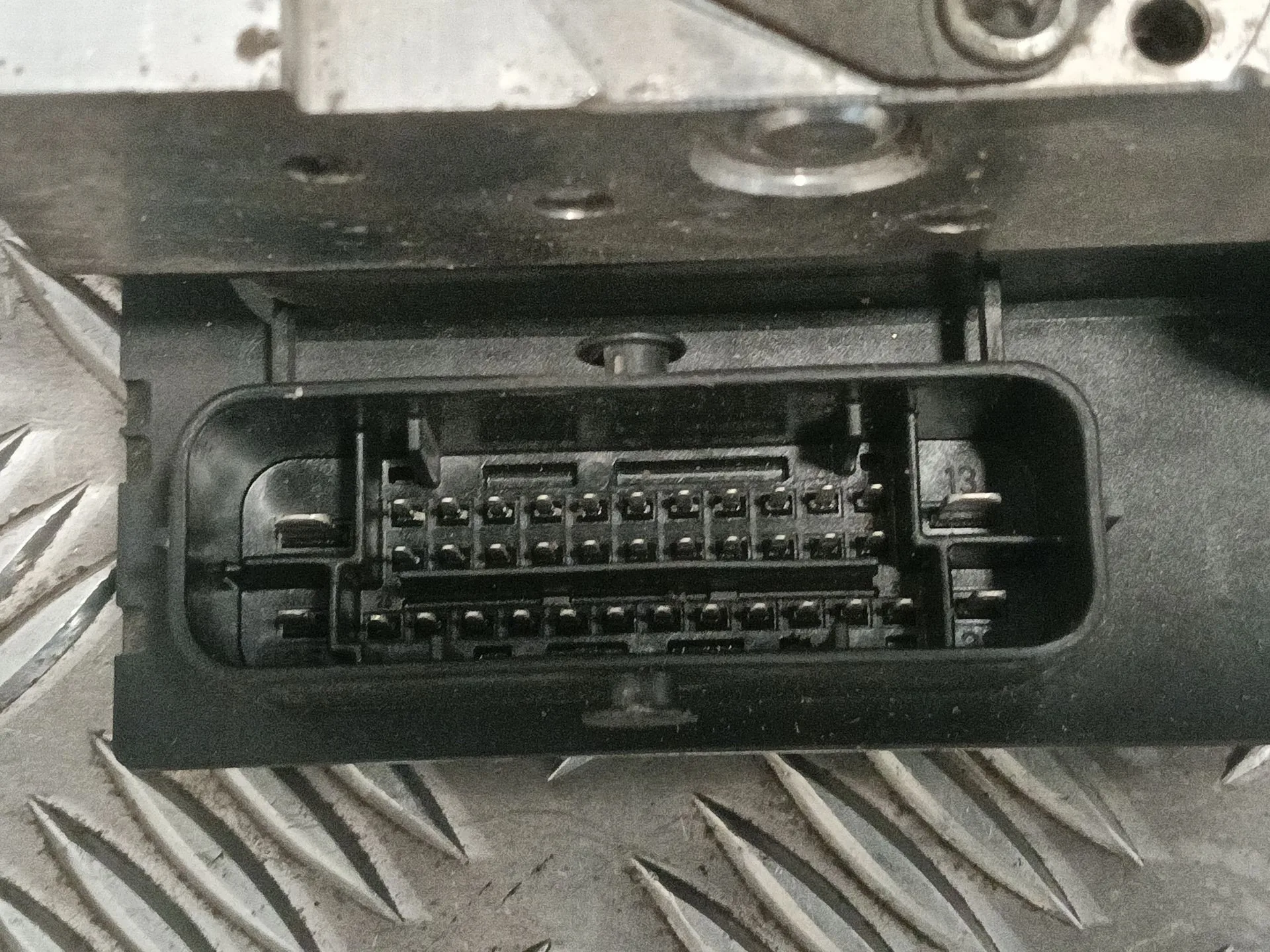 Abs para Ford Focus Berlina (Cap)
