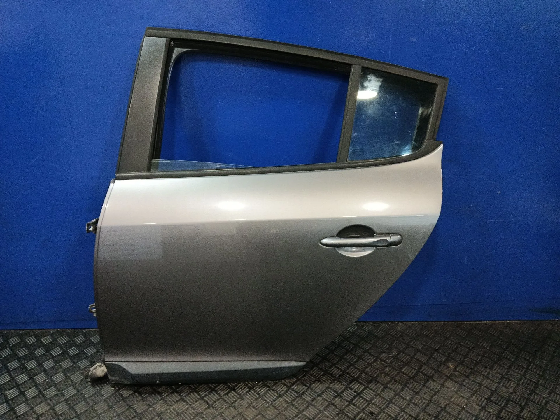 Puerta Trasera Izquierda para Renault Megane Iii Hatchback (Bz0/1_, B3_)