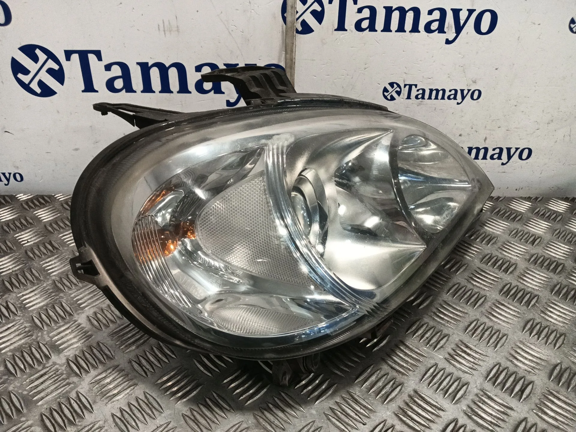 Faro Derecho para Mercedes-Benz Clase M (W163)