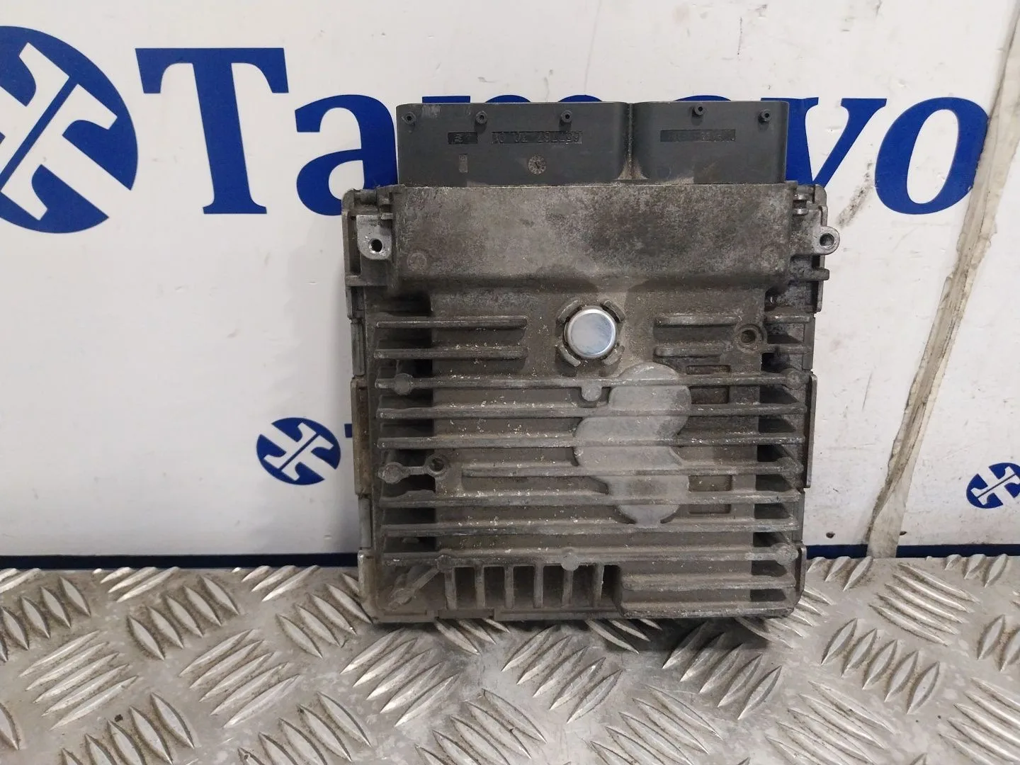 Centralita Motor Uce para Seat Leon (1P1)