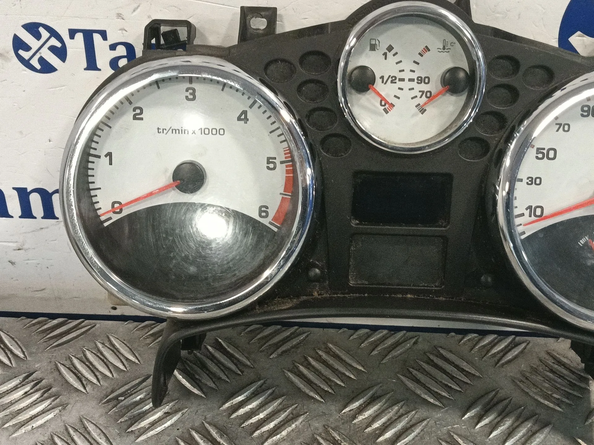 Cuadro Instrumentos para Peugeot 207