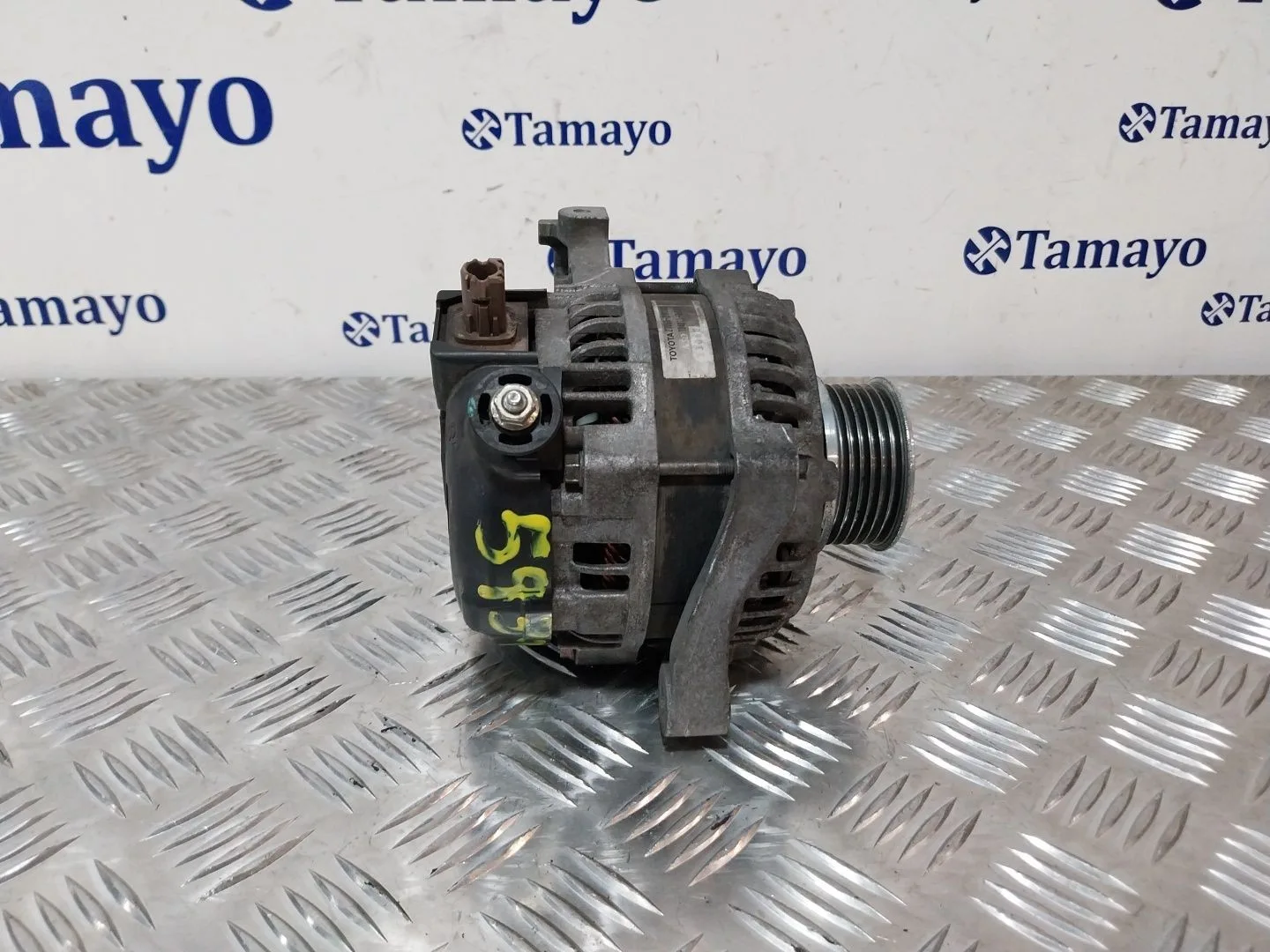 Alternador para Toyota Yaris (_P13_)