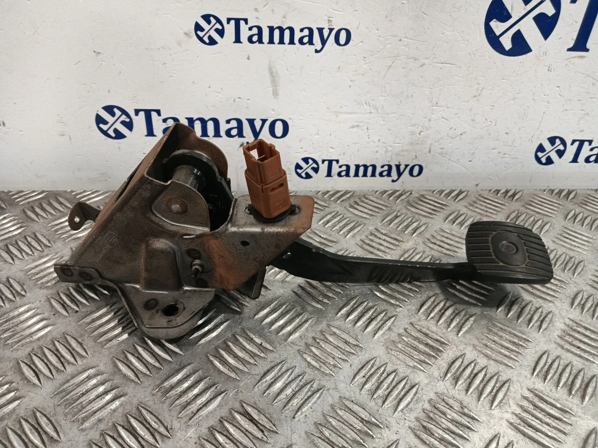 Pedal Embrague para Nissan Nv200 Furgoneta