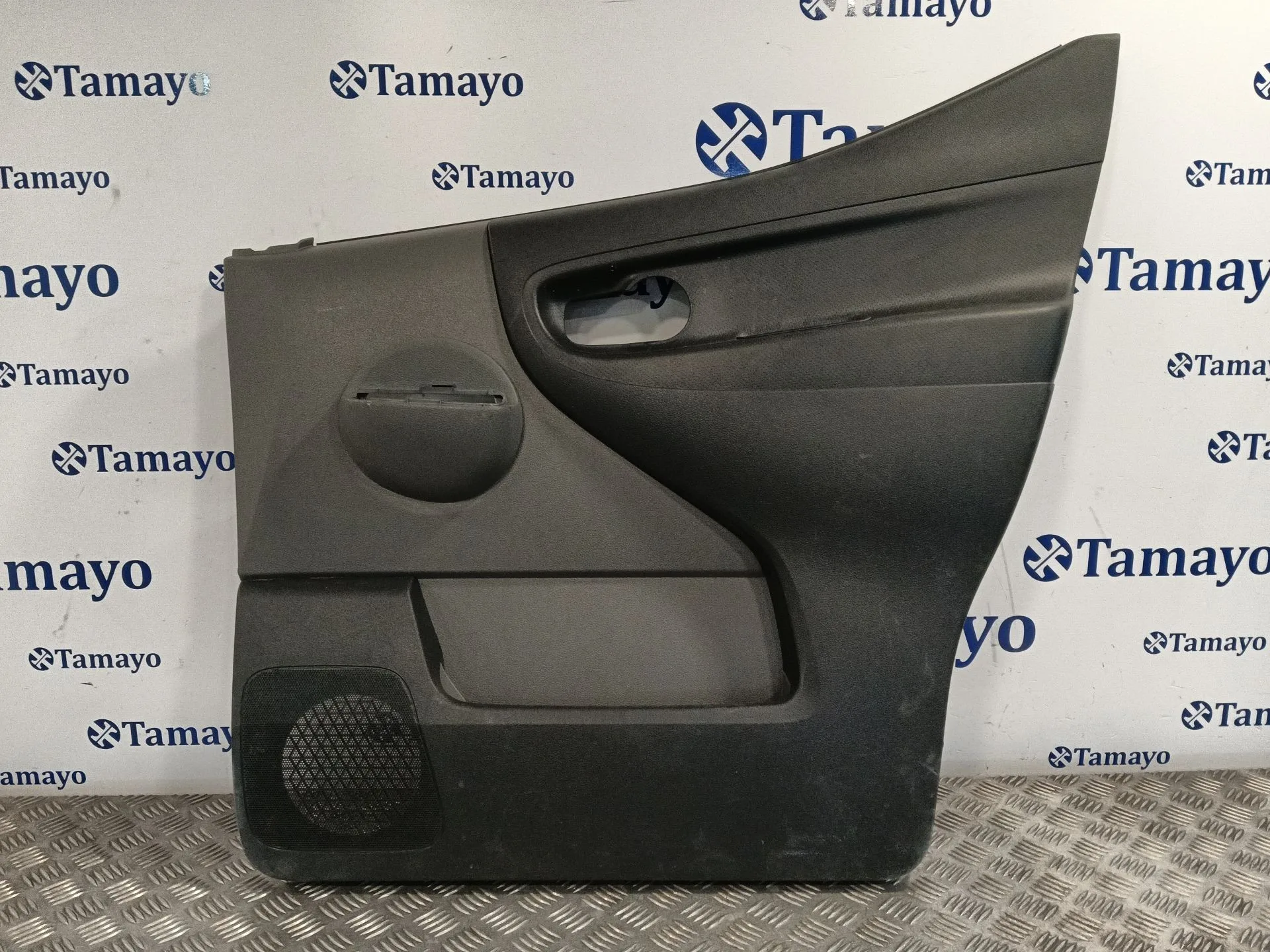 Guarnecido Puerta Delantera Derecha para Nissan Nv200 Furgoneta