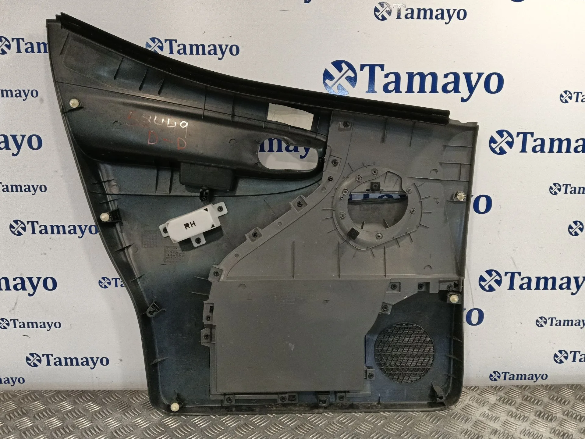 Guarnecido Puerta Delantera Derecha para Nissan Nv200 Furgoneta