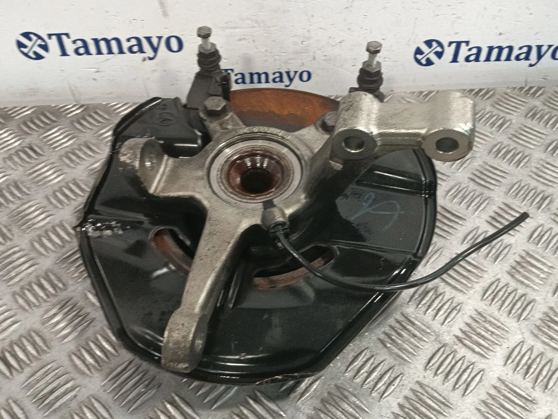 Mangueta Delantera Izquierda para Mercedes-Benz Clase A (W169)