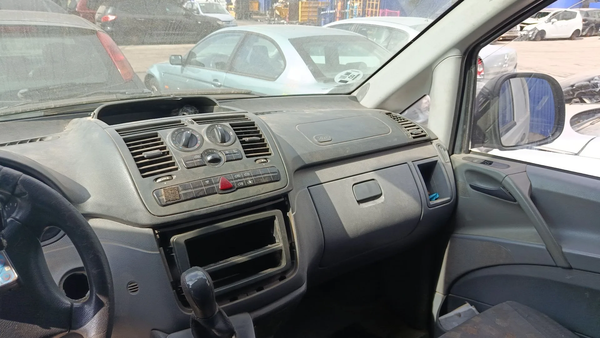 Salpicadero para Mercedes-Benz Vito / Mixto Furgoneta (W639)