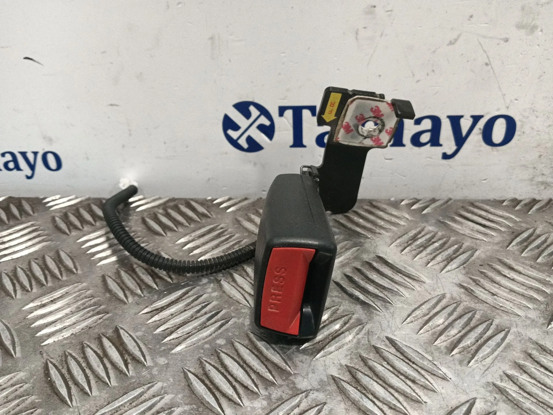 Enganche Cinturon Trasero Izquierdo para Kia Rio Iii (Ub)
