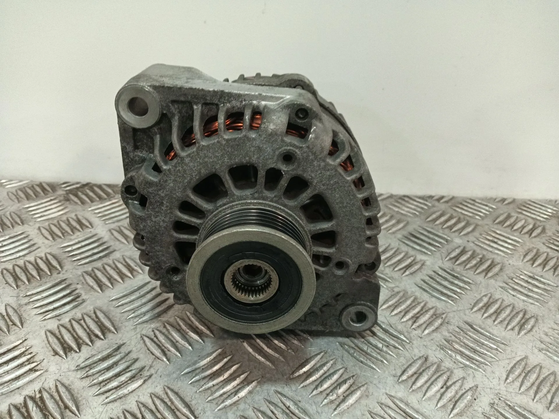Alternador para Ssangyong Rexton W / Rexton