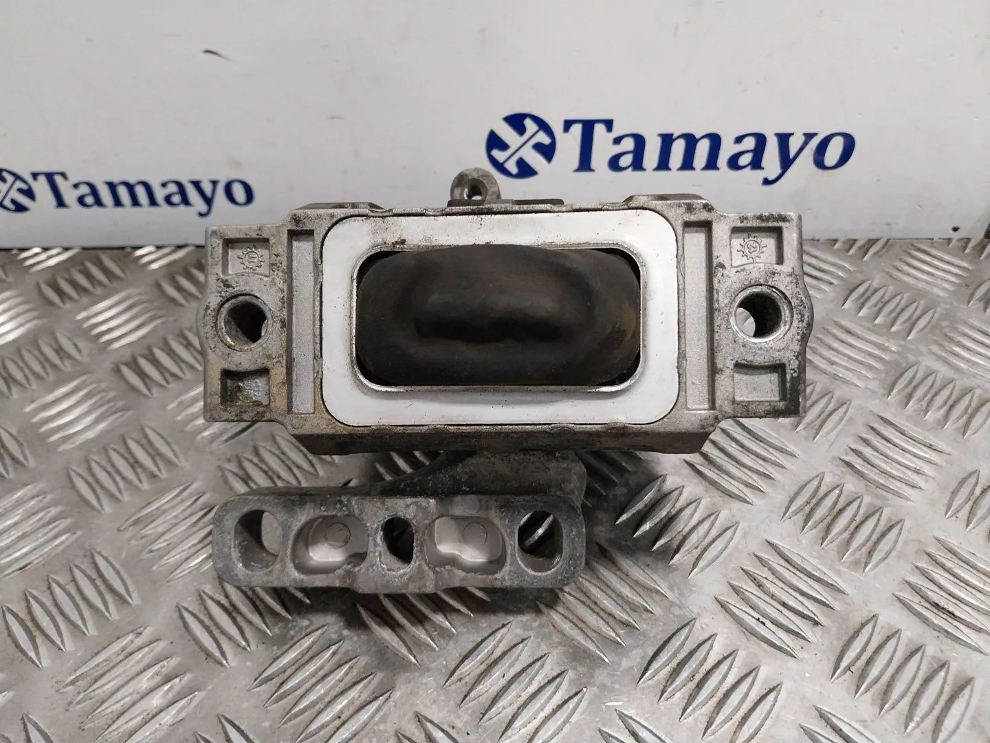 Soporte Motor Derecho para Volkswagen Passat Variant (3C5)
