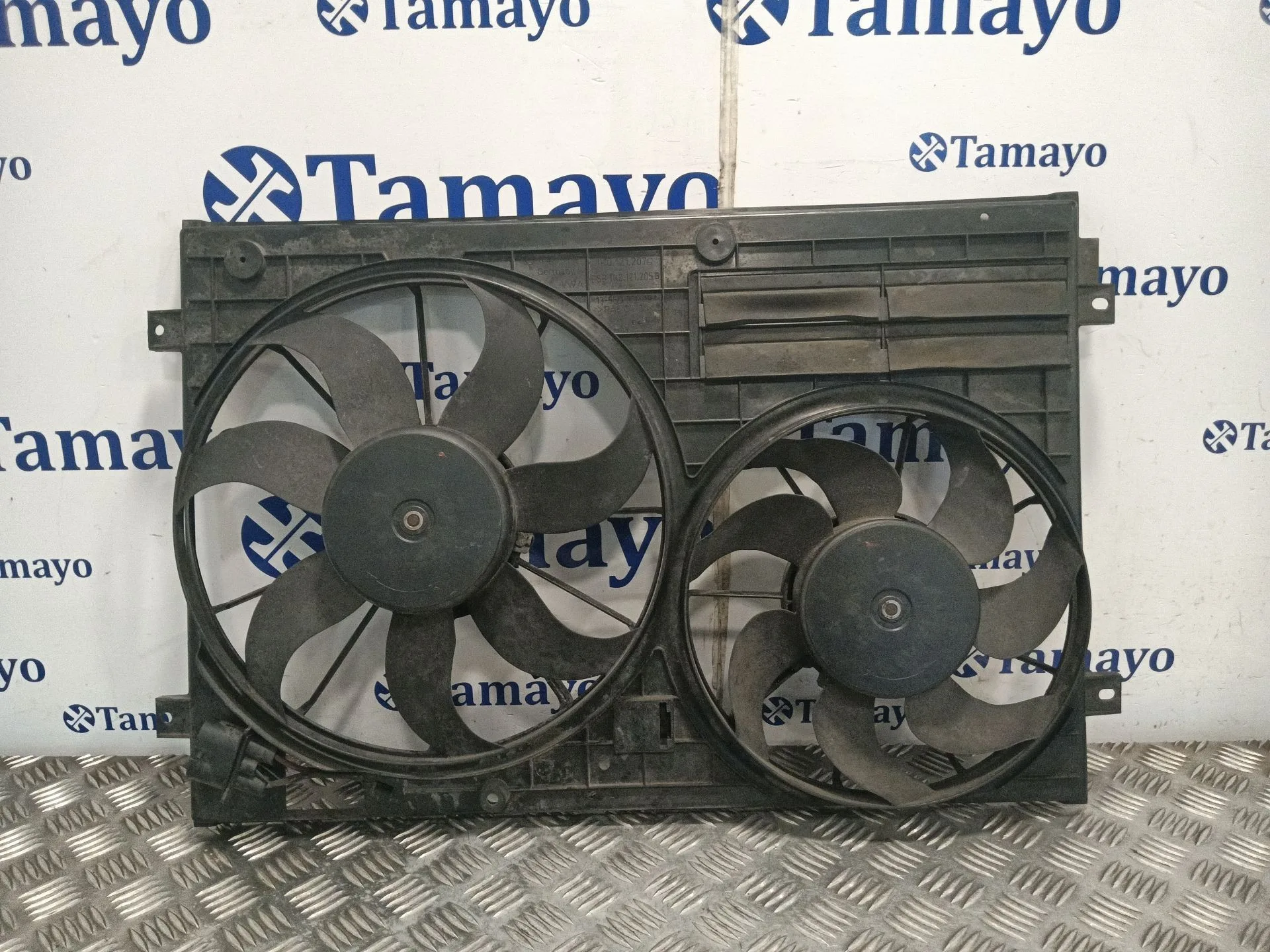 Electroventilador para Volkswagen Golf V (1K1)