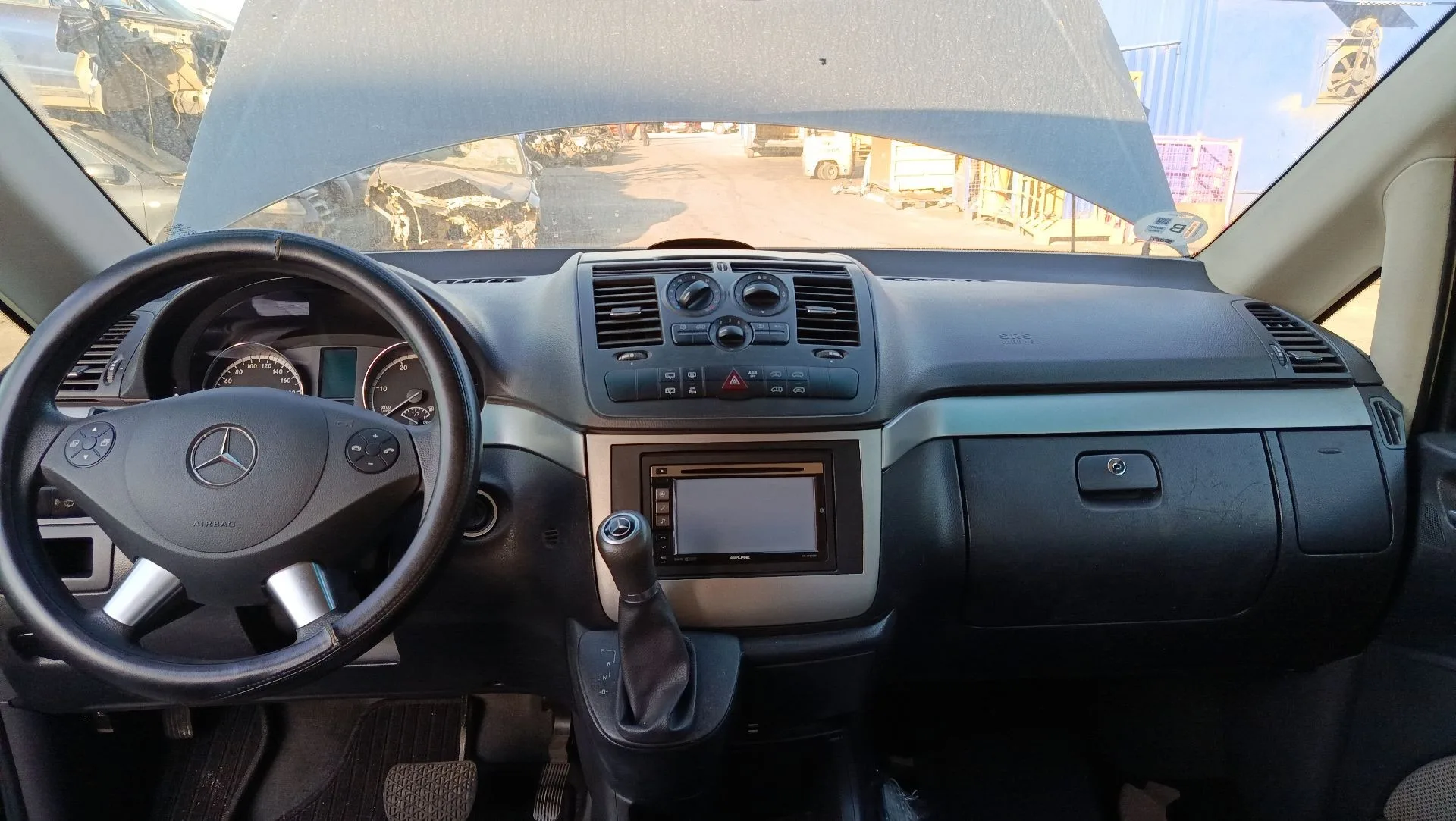 Salpicadero para Mercedes-Benz Viano (W639)