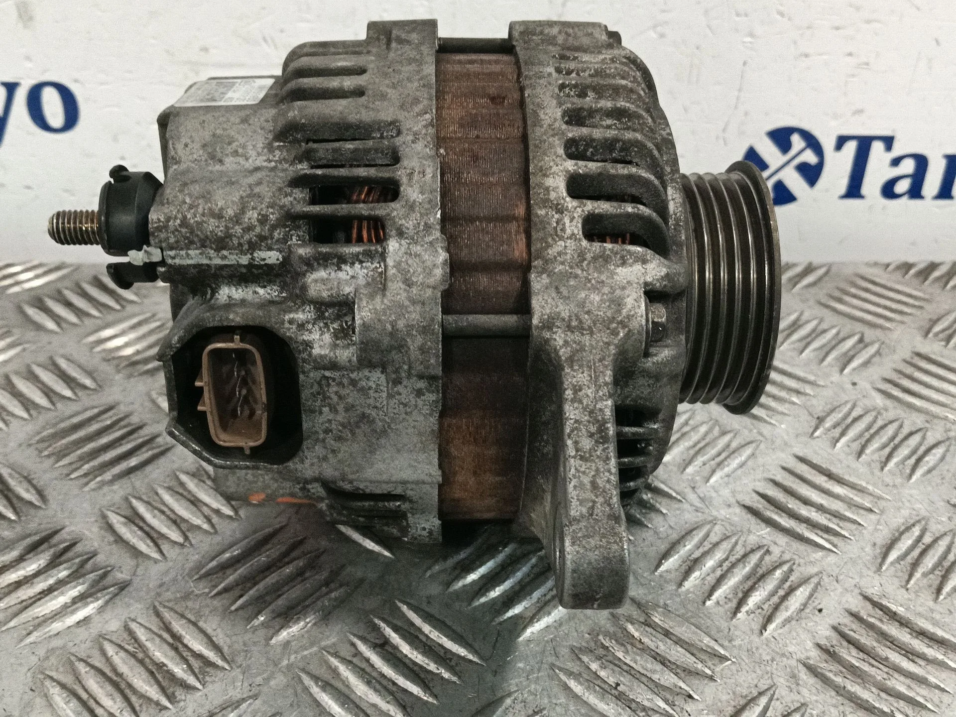 Alternador para Mitsubishi Colt Berlina 5 (Z30A)