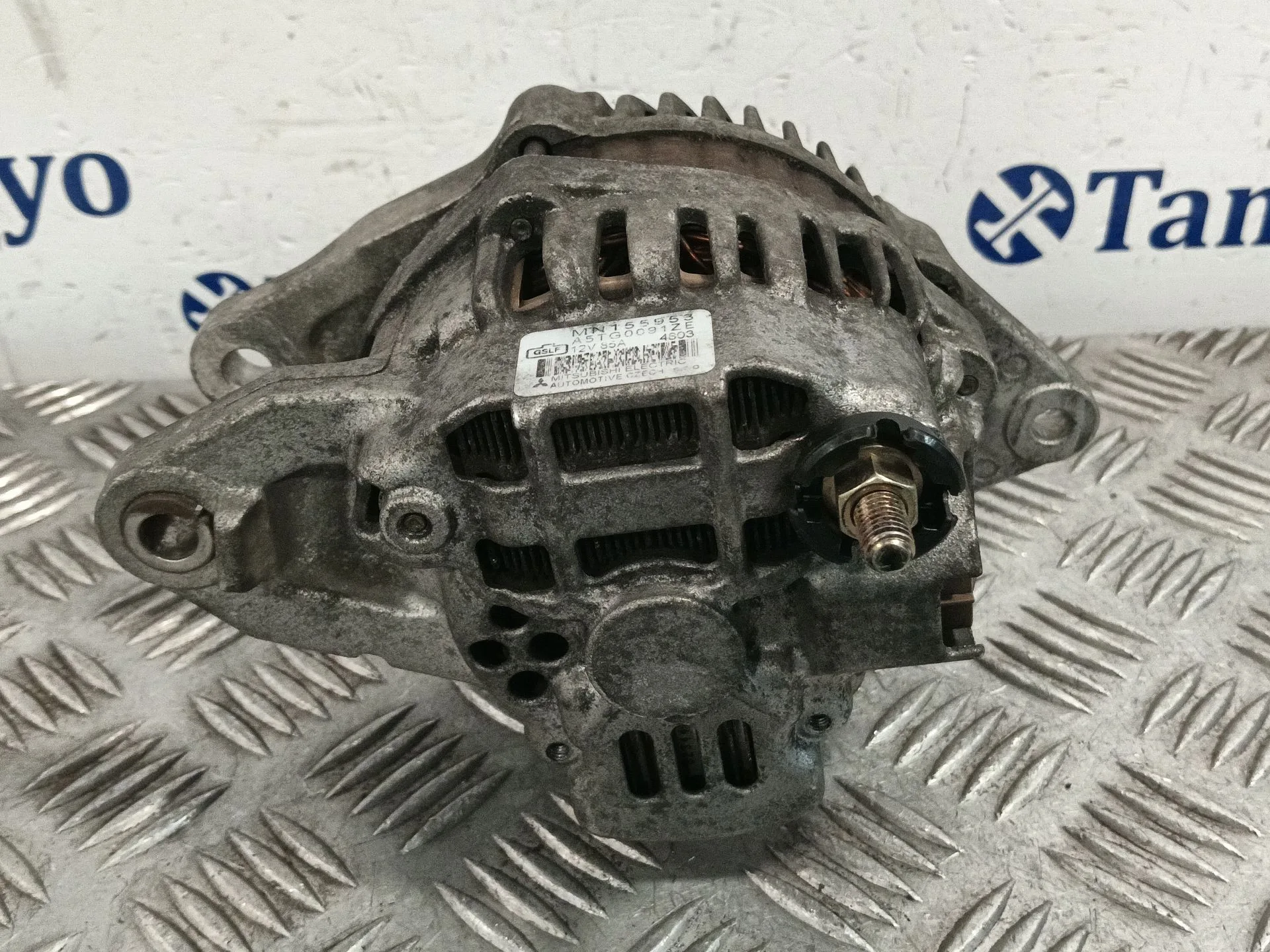 Alternador para Mitsubishi Colt Berlina 5 (Z30A)