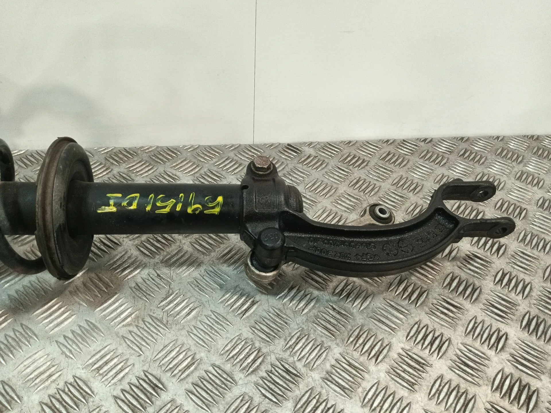 Amortiguador Delantero Izquierdo para Audi A5 (8T3)
