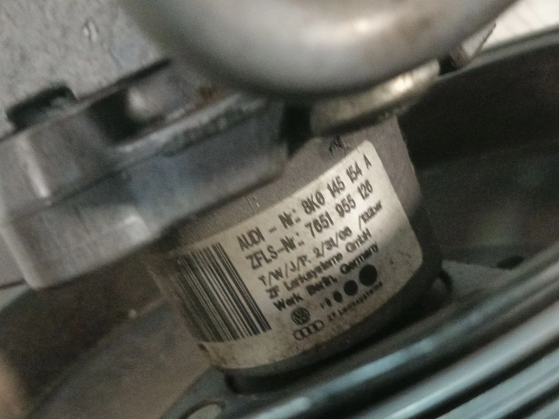 Bomba Direccion para Audi A5 (8T3)