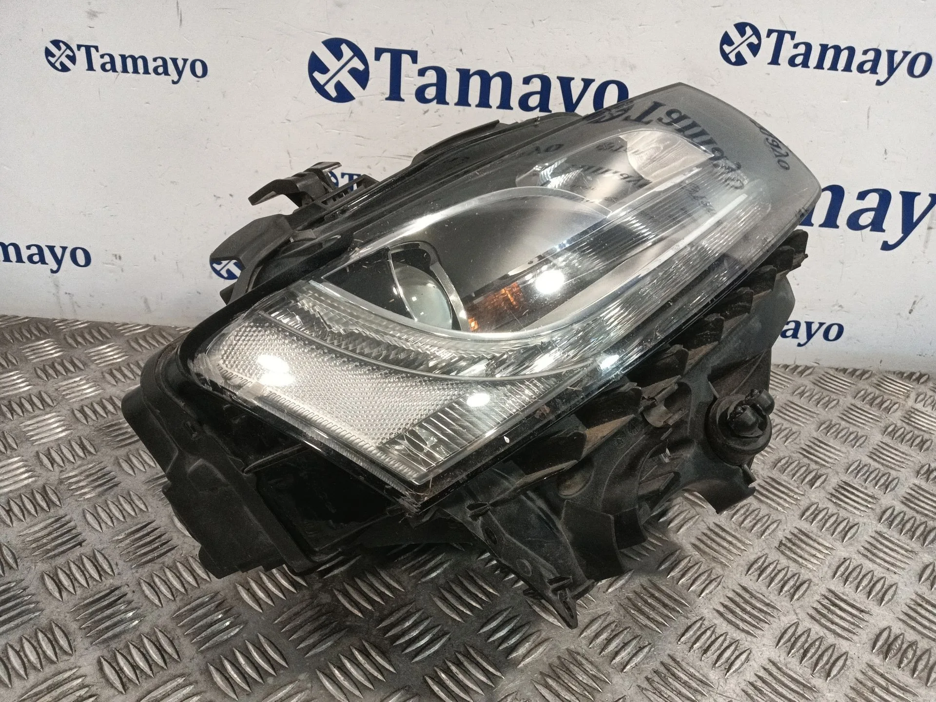 Faro Derecho para Audi A5 (8T3)