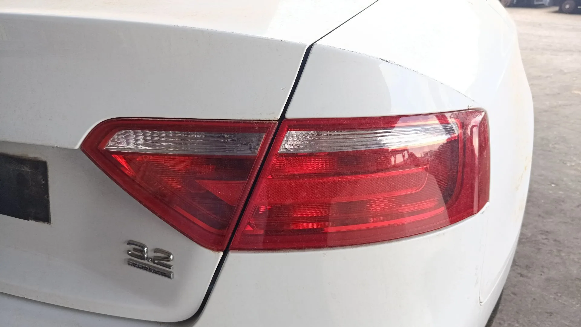 Piloto Trasero Derecho para Audi A5 (8T3)