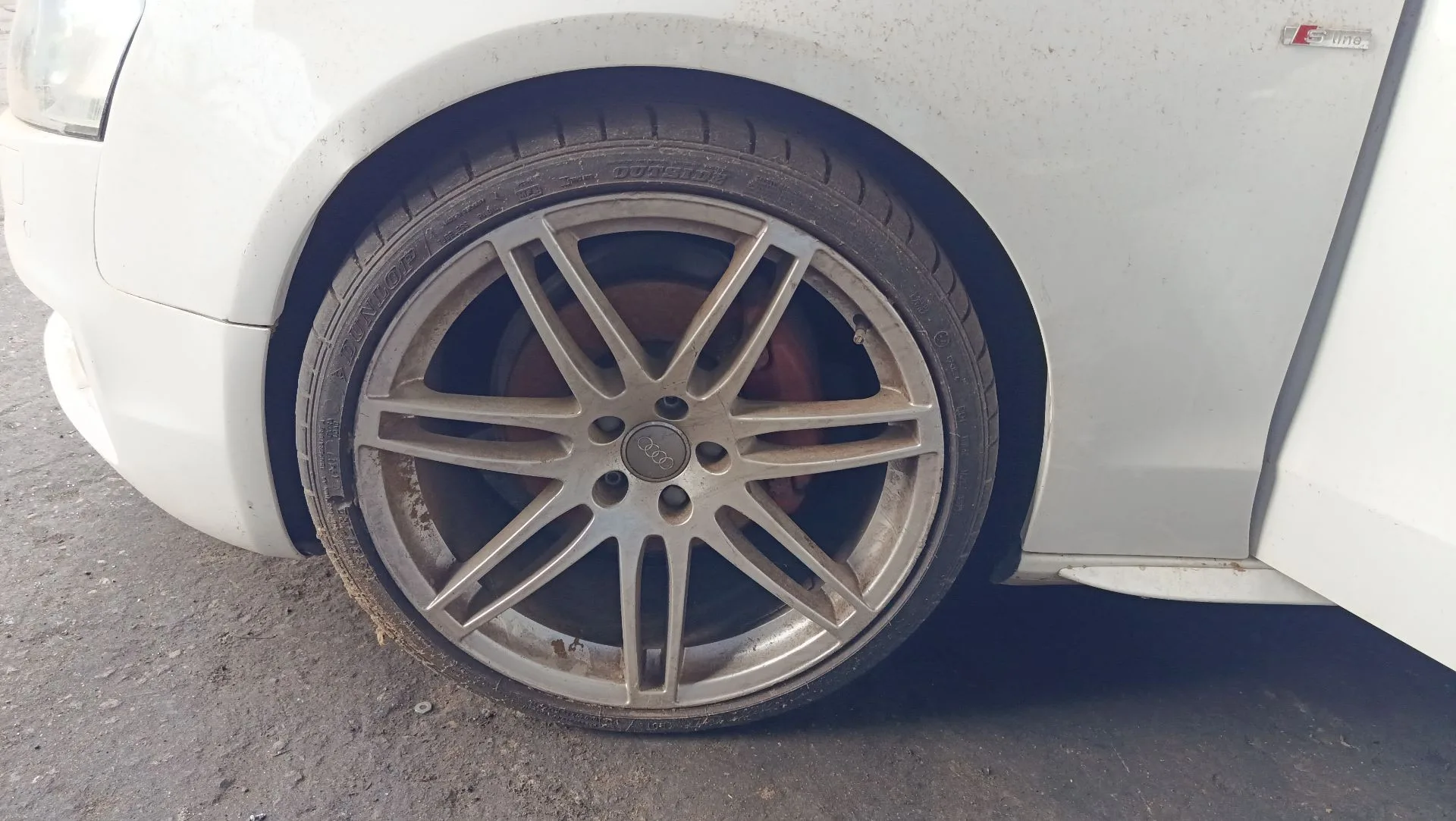Plastico Paso Rueda Delantero Derecho para Audi A5 (8T3)