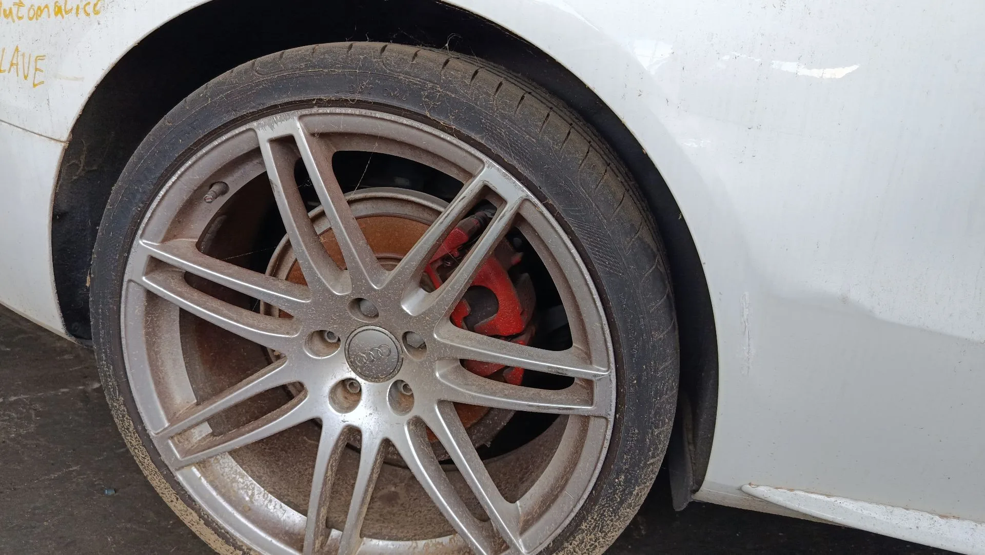 Plastico Paso Rueda Trasero Izquierdo para Audi A5 (8T3)