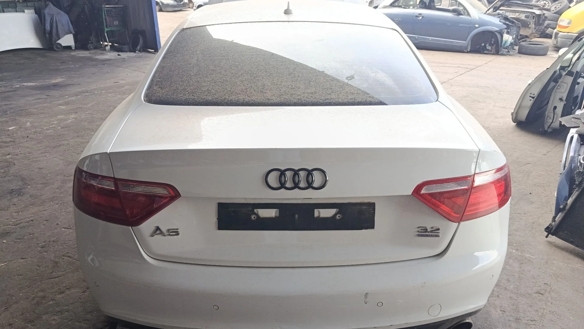 Porton Trasero para Audi A5 (8T3)