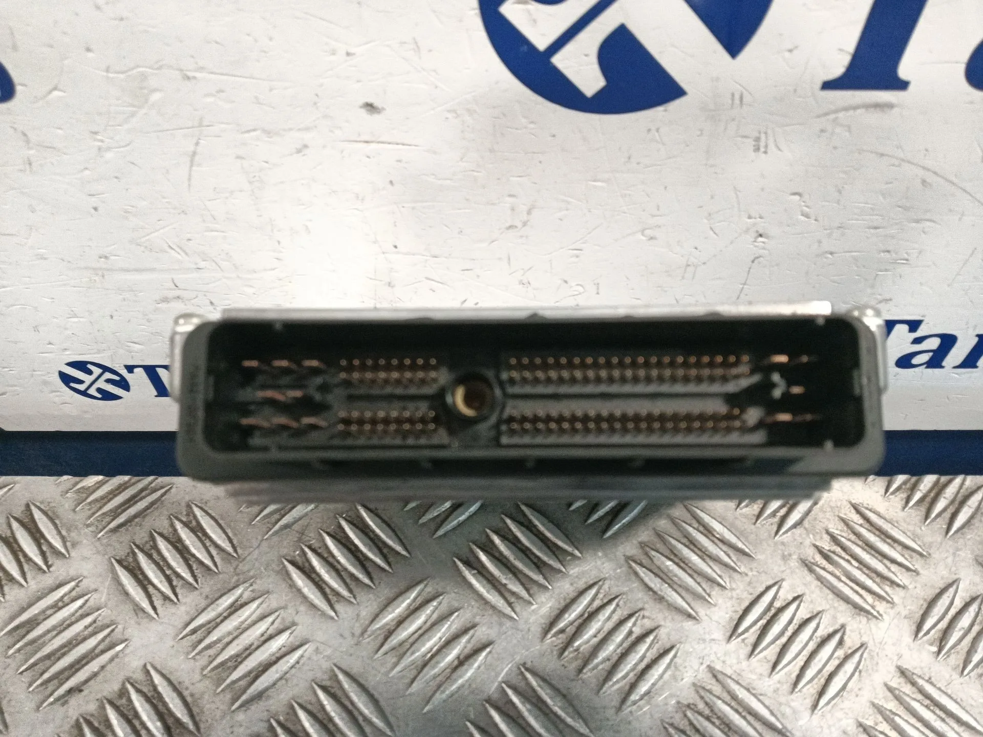 Centralita Motor Uce para Ssangyong Rodius I
