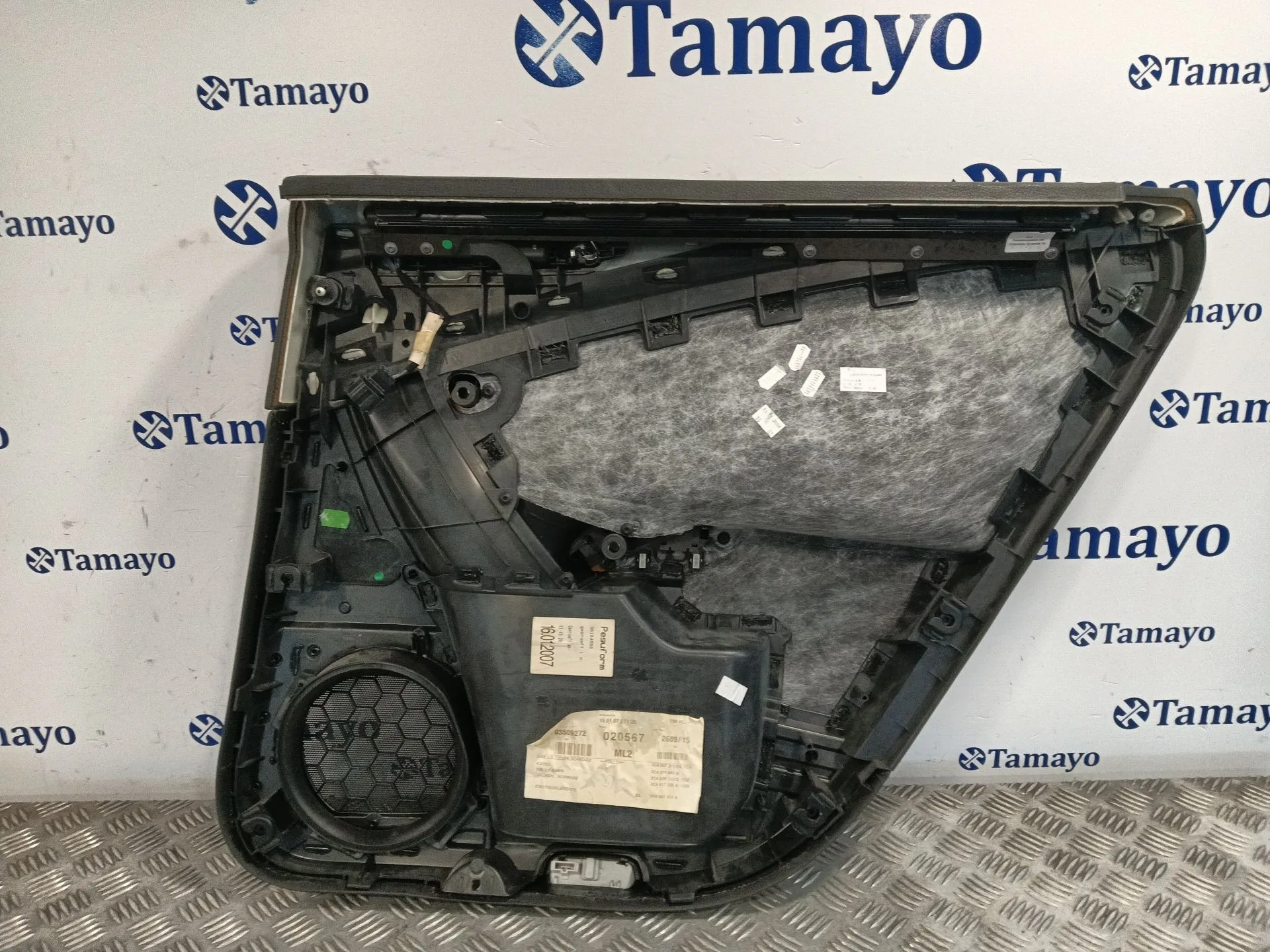 Guarnecido Puerta Trasera Izquierda para Volkswagen Passat Variant (3C5)