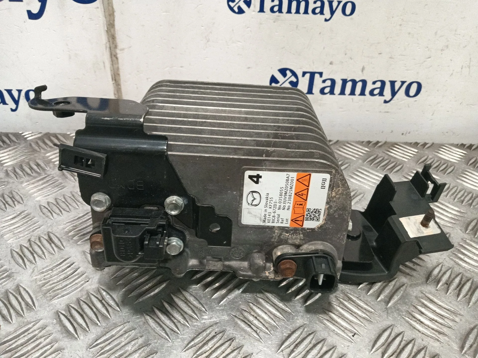 Inversor / Generador Hibrido para Mazda Cx-30 (Dm, Dt, Ed)