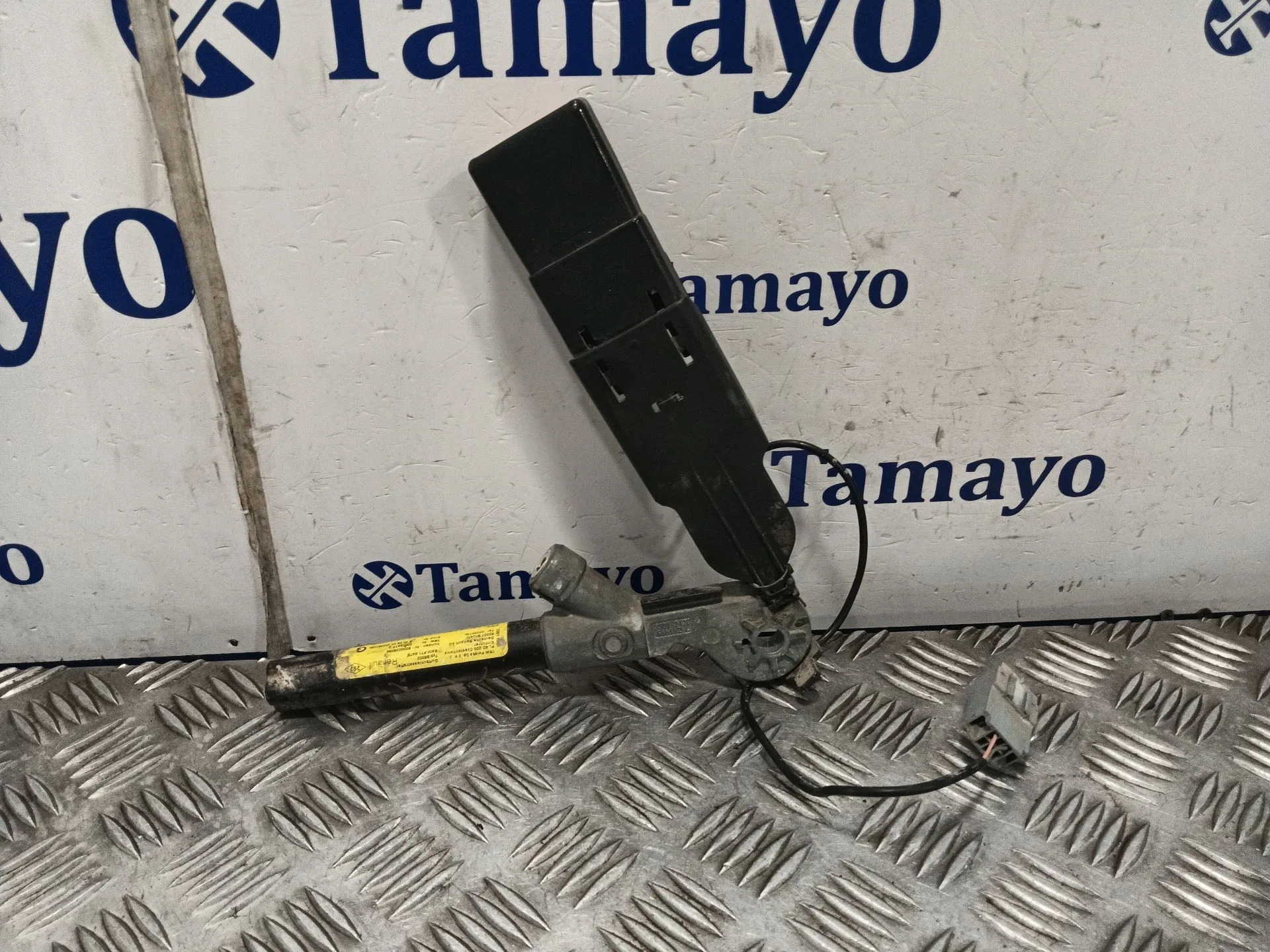 Anclaje Cinturon Delantero Izquierdo para Renault Kangoo (F/Kc0)