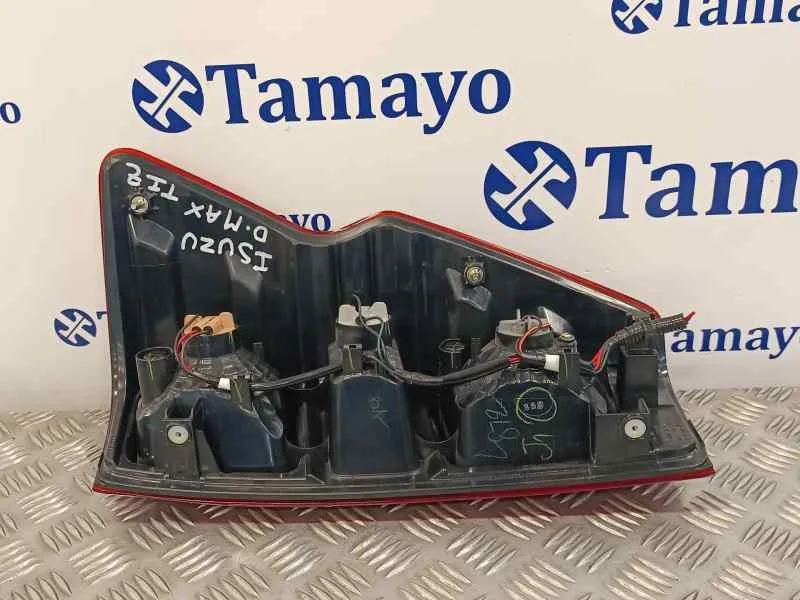 Piloto Trasero Izquierdo para Isuzu D-Max