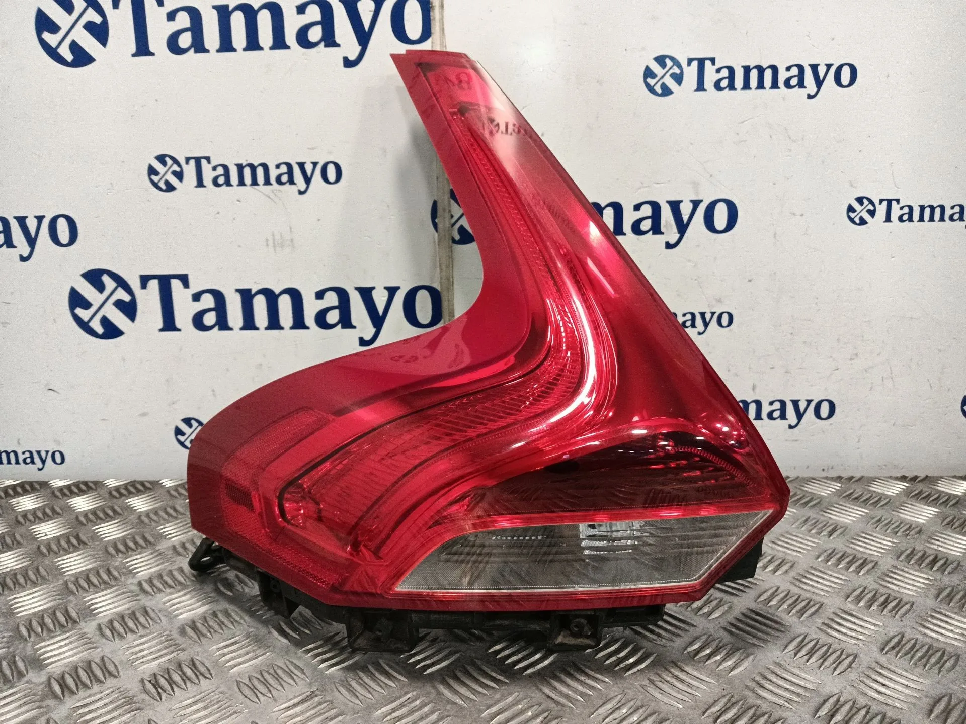 Piloto Trasero Izquierdo para Volvo V40 Hatchback (525)