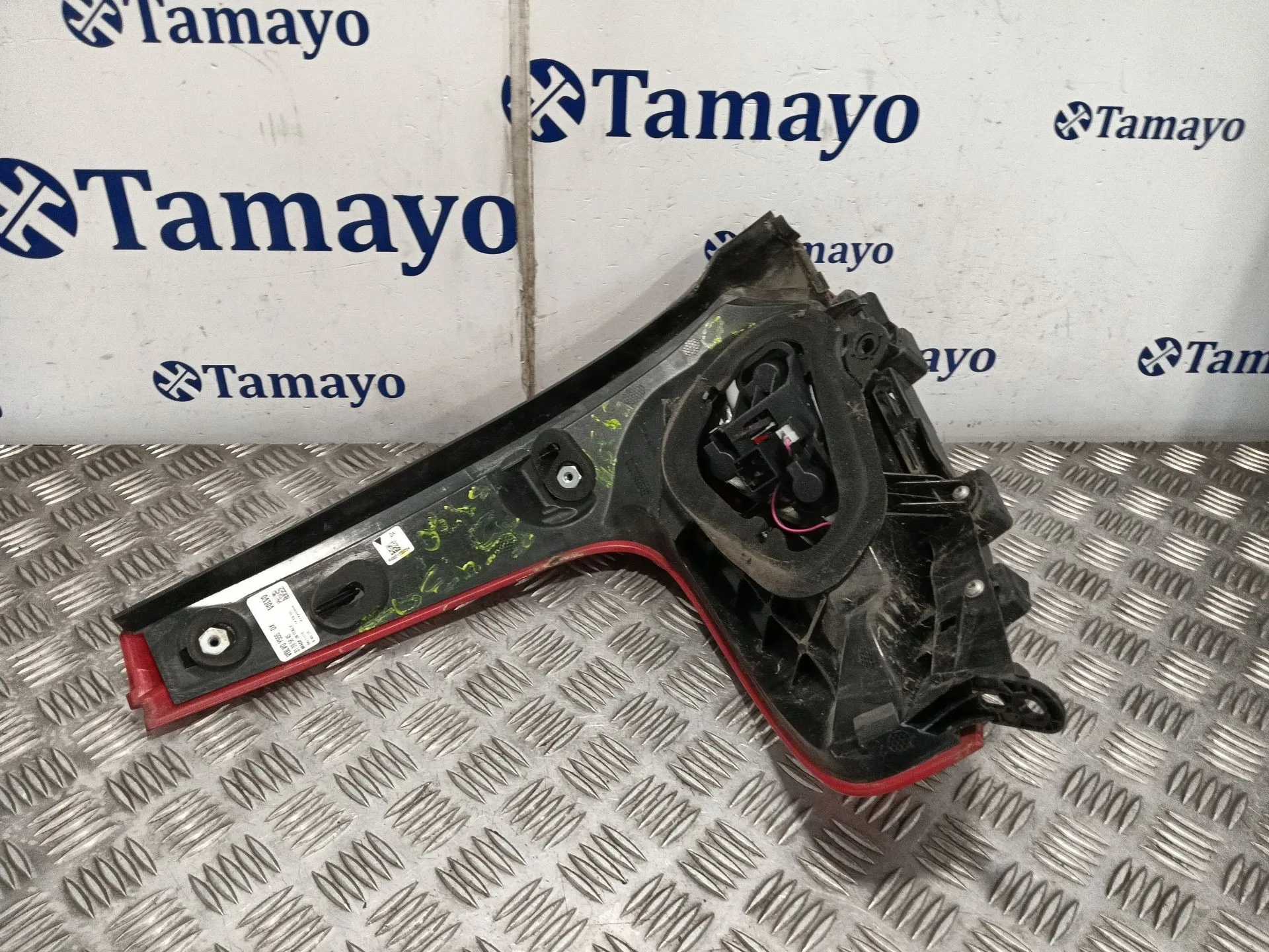 Piloto Trasero Derecho para Volvo V40 Hatchback (525)