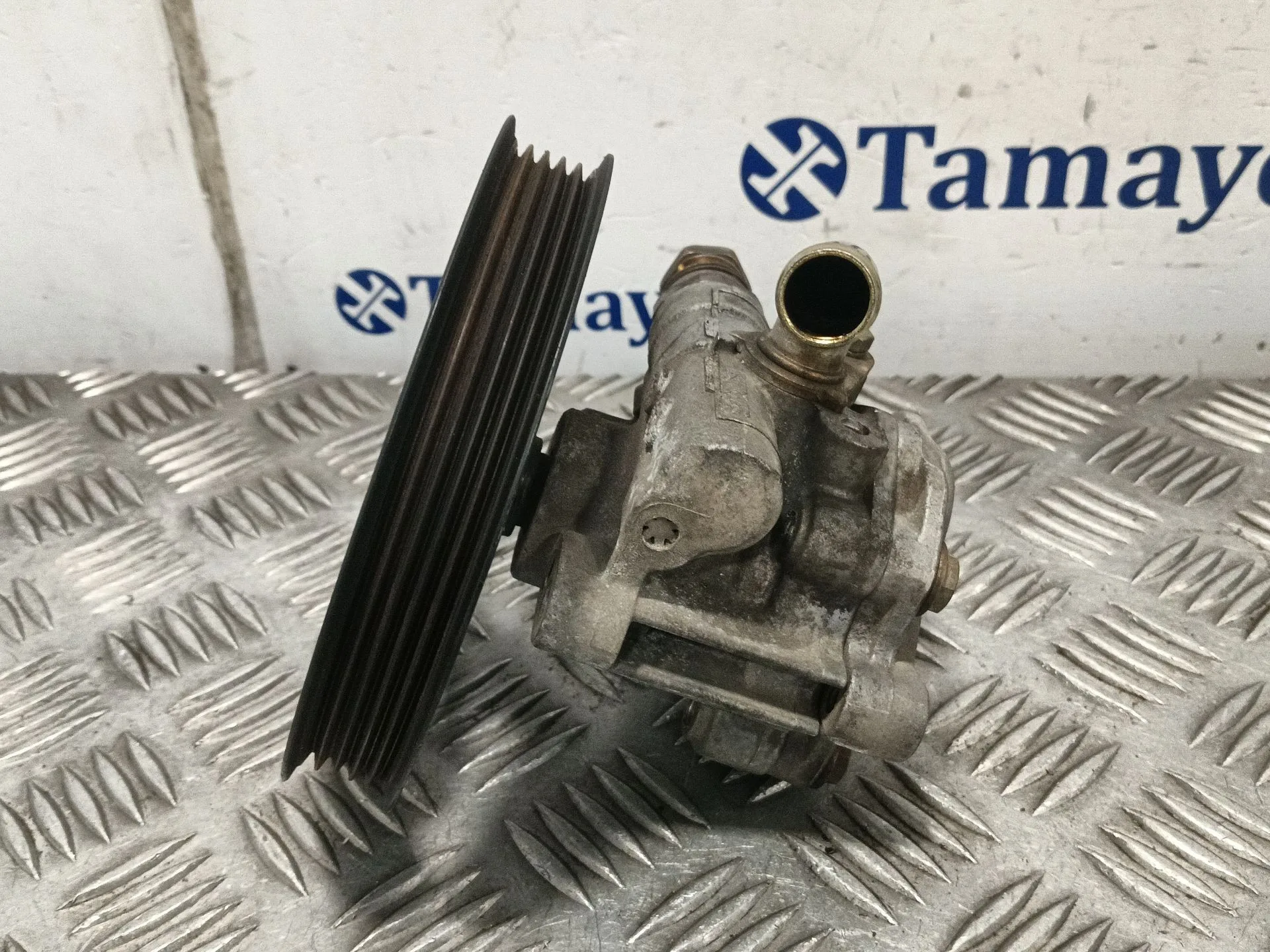 Bomba Direccion para Mitsubishi Montero Io I (H6_W, H7_W)
